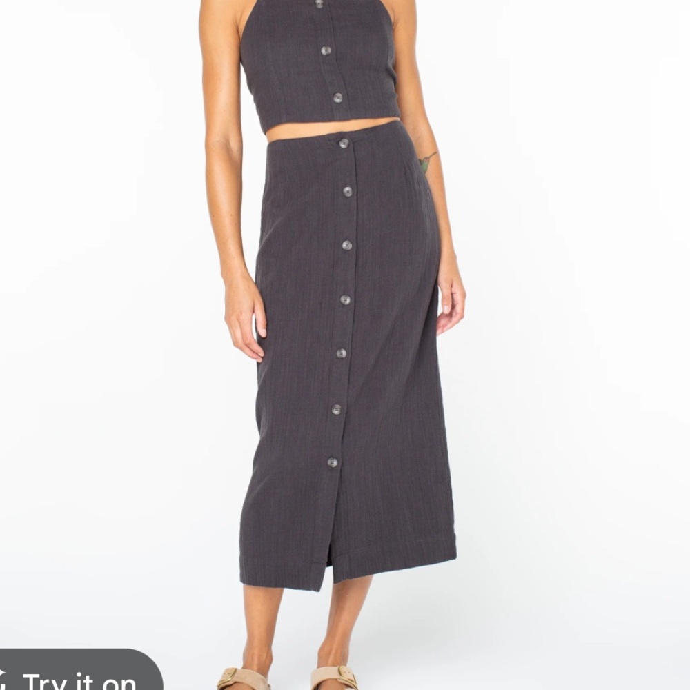 ROXY / Island Nomad Midi Button-Up Skirt in Gray Small